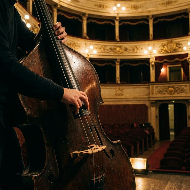 Dettagli e passione musicale.